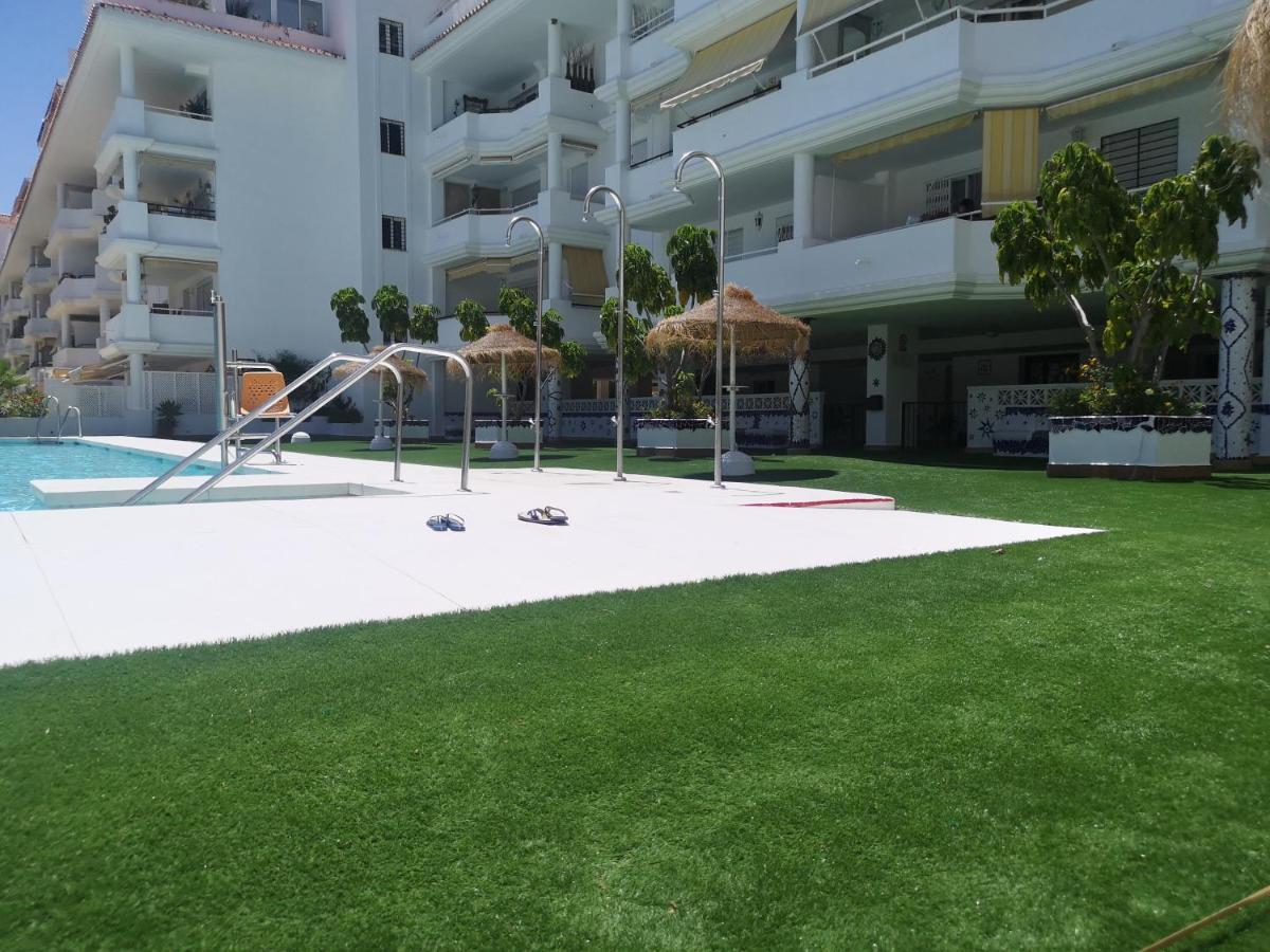 Carihuela Playa Los Nidos 1 Torremolinos Exterior foto